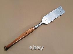 #51 1918 Vtg T. H. Witherby 3 1/2 Timber Framing Carpenter's Slick Wood Chisel