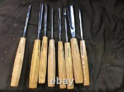 8 Swiss made carving tools