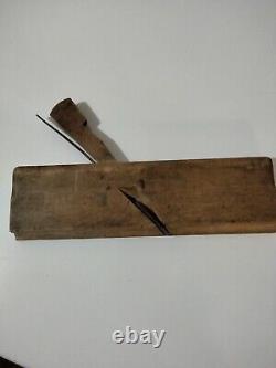 Antique 1800s Wooden Carppenter's Woodworking Moulding Plane tools