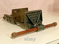 Antique C. A. Herriman #7 under-bench mount woodworker's vise (quick-release)