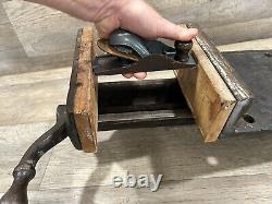 Antique Cast Iron Massey # 17 Woodworking Vise Under Bench Mount 50 Lbs EUC