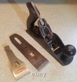 Antique Stanley Bailey No. 3 Smooth Plane type 19 old woodworking tools excellent