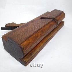 Antique V A Emond Quebec 1 1/2 Wooden Molding Plane Woodworking Hand Tool
