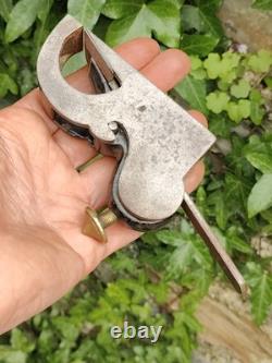 Bullnose Plane With Beech And Pond Iron