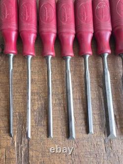 E A Berg 1031 Bevel Edge Chisel Eskilstuna Graduated Set of 12 Woodworking Tools