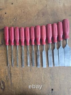 E A Berg 1031 Bevel Edge Chisel Eskilstuna Graduated Set of 12 Woodworking Tools