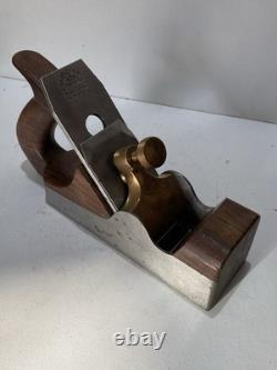 Early 1900's Edward Preston 1371 Smoothing Plane With Dovetailed Sole And 2 1/4