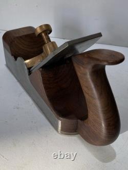Early 1900's Edward Preston 1371 Smoothing Plane With Dovetailed Sole And 2 1/4