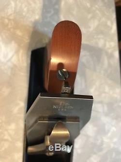 Lie-Nielsen No. 4 1/2 Smoothing Woodworking Plane WithExtra Common Pitch Frog