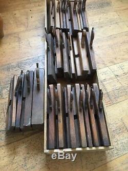 Mixed lot of 27 antique wooden moulding planes woodworking planes old tools