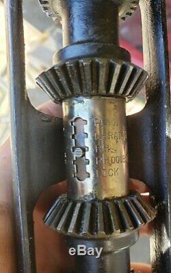 NOS Antique Yankee No 1555 Breast Hand Drill Tool Woodworking VTG Wood Display