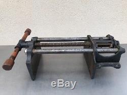 Nice Vintage Richards Wilcox Woodworking 10 inch Bench Vise with Quick Release