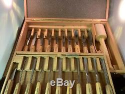 Pfeil Swiss Made Wood Carving Tools Set of 21 In Wood case