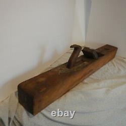 Rare Antique Wooden Jointer Hand Plane 28 in. Woodworking Carpentry
