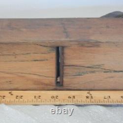 Rare Antique Wooden Jointer Hand Plane 28 in. Woodworking Carpentry