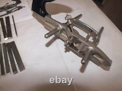 Record 044C Plough Plane Complete With 10 Cutters, instructions and box