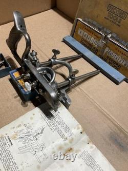 Record 050 combination plane
