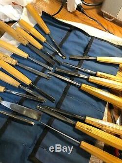 Set of 18 Swiss Made Carving Tools. Pfeil With pouch