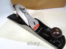 Stanley Bailey No. 6 wood plane. Woodworking tools, used. Carpentry tools
