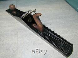 Stanley Bailey No 7 wood plane. Sharp. Woodworking tools