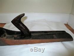 Stanley Bailey No. 8 Wood working plane Corrugated bottom