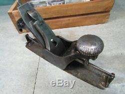 Stanley No 113 circular or compass plane. In homemade box. Woodworking tools