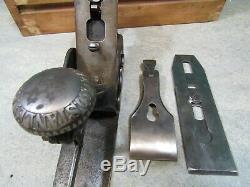 Stanley No 113 circular or compass plane. In homemade box. Woodworking tools