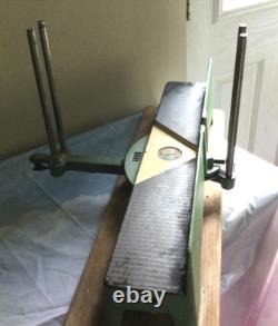 Ulmia 352, German miter box. Collectible woodworking saw tool. New Blade Mitre