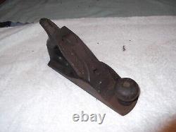 Union ribbed bottom vintage Plane woodworking carpenter wood craft