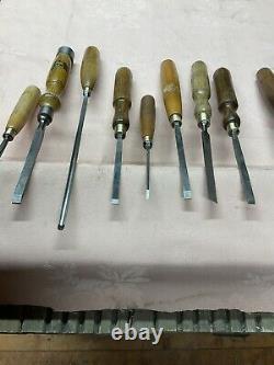 Used woodworking chisels