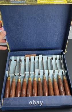 VINTAGE MARPLES No. 60 WOOD CARVING TOOLS CHISELS SET OF 12 IN ORIGINAL BOX