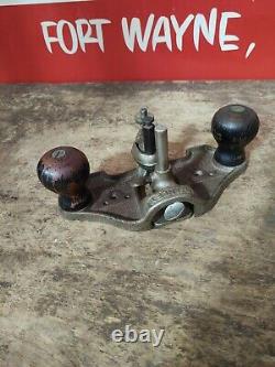 VINTAGE STANLEY NO. 71 USA WOODWORKING ROUTER PLANE with Cutter