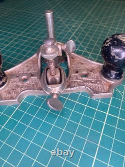 VINTAGE STANLEY NO. 71 USA WOODWORKING ROUTER PLANE with Cutter