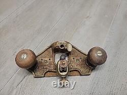 VINTAGE STANLEY NO. 71 WOODWORKING OPEN THROAT ROUTER PLANE (Missing Peices)