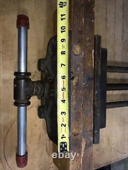 VTG COLUMBIAN 3-C CLEVELAND Under Bench Woodworking Wood Vise Clamp Tool Cast
