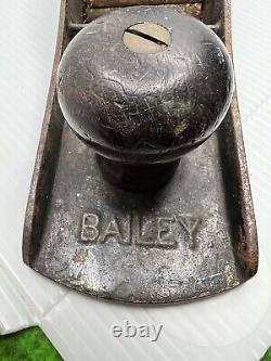 Vintage Bailey No. 6 Wood Working Plane 18