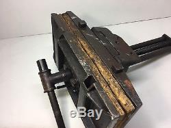 Vintage Columbian 16 Woodworking Wood Vise with Swivel Cleveland USA