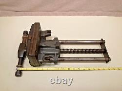 Vintage Columbian 7-RD under-bench woodworker's vise (Made in USA)