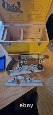 Vintage Record Multi-Plane 405 boxed with 23 cutters