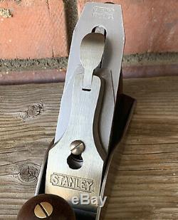 Vintage STANLEY No. 2 Plane Old Woodworking Tool Rare Stanley Smooth Bottom No 2