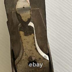 Vintage Stanley Bailey No. 5 Corrugated Bottom Plane Woodworking Restore Project