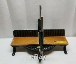 Vintage Stanley Mitre Miter Saw Box No. 60 Woodworking Tool Good Working Order