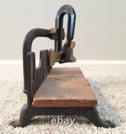 Vintage Stanley No 150 Cast Iron Miter Saw Box Woodworking Tool Made in USA