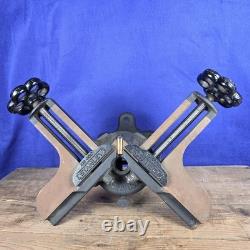 Vintage Stanley No. 400 Cast Iron Mitre Vice, Tilts, Rotates Picture Framing
