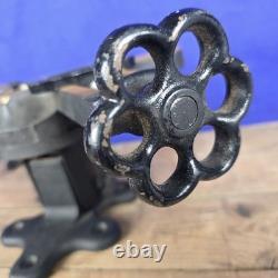 Vintage Stanley No. 400 Cast Iron Mitre Vice, Tilts, Rotates Picture Framing