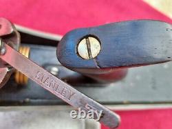 Vintage Stanley No 6 Smoothing Plane in Good Used Condition With Usual Age Marks