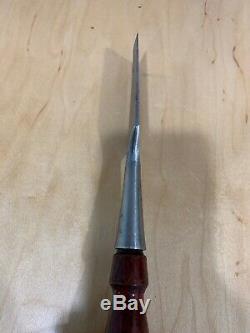 Vintage Stanley No. 750 Woodworking Bevel edge Socket Chisel 1-1/2'' Wide