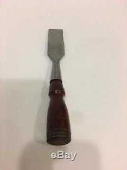 Vintage Stanley No. 750 Woodworking Bevel edge Socket Chisel 1-1/4'' With Decal