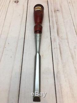 Vintage Stanley No. 750 Woodworking Bevel edge Socket Chisel 1/2'' With Decal USA