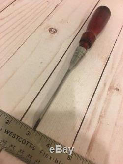 Vintage Stanley No. 750 Woodworking Bevel edge Socket Chisel 1/8'' Wide USA